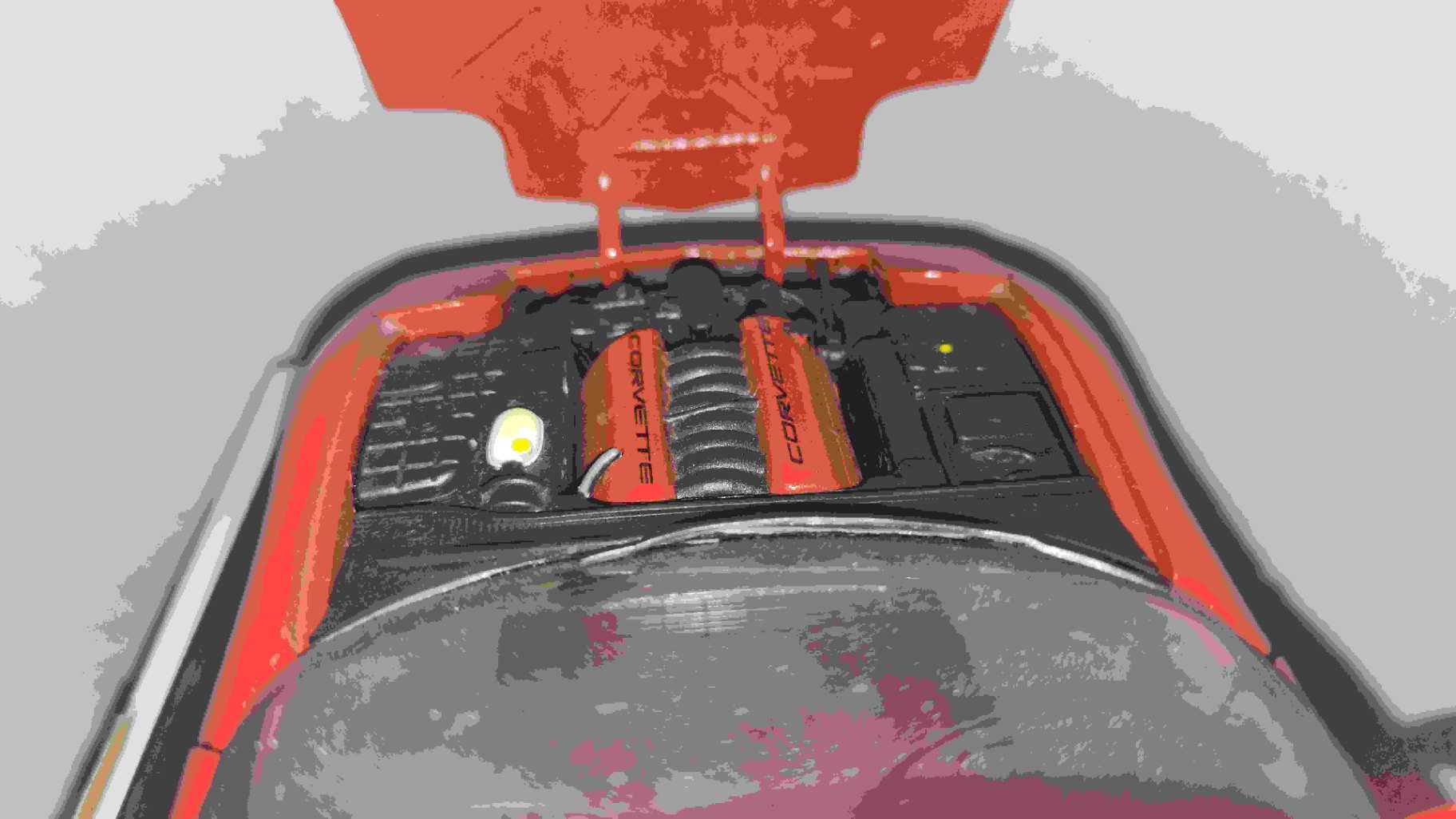 Maisto Red Chevrolet C5 Corvette Hardtop - Image 5