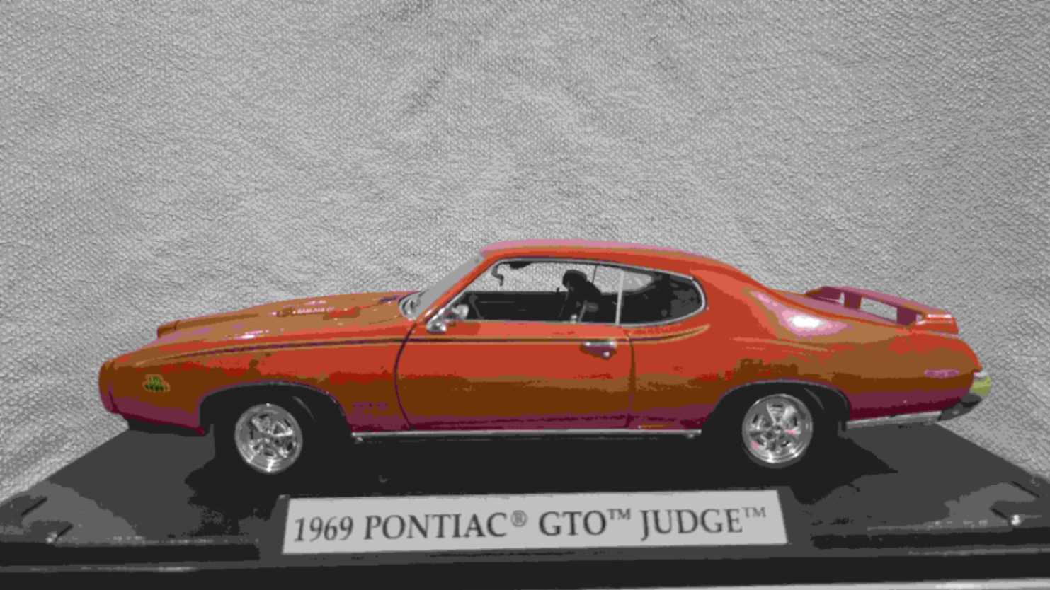 MotorMax 1969 Pontiac GTO Judge - Orange
