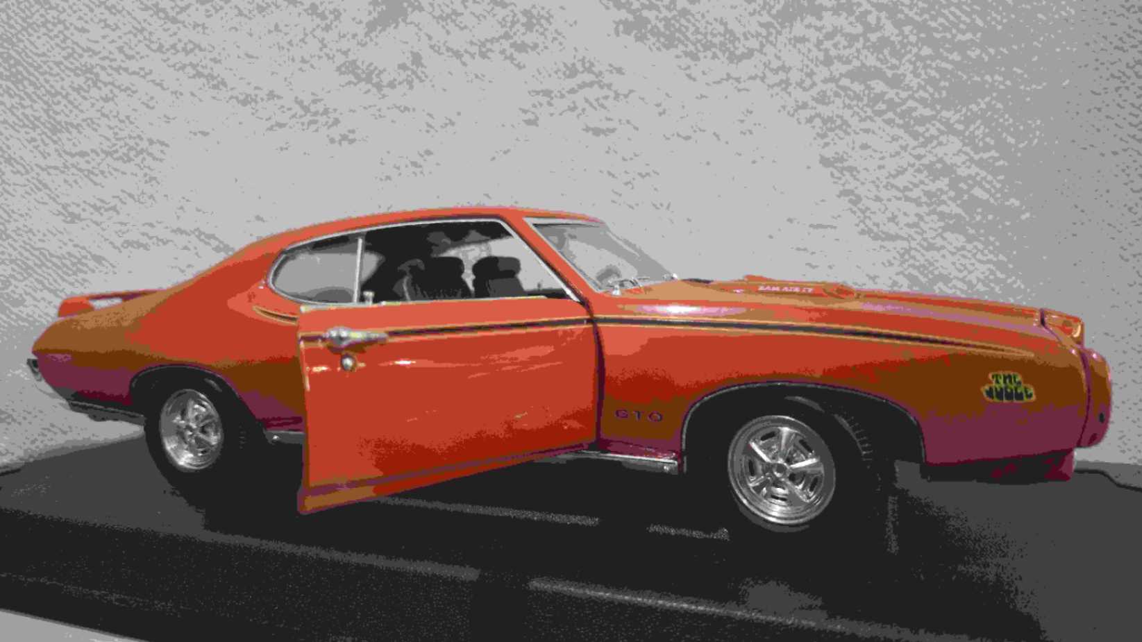 MotorMax 1969 Pontiac GTO Judge - Orange - Image 4
